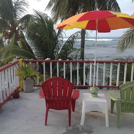 Rainbow Beach Apartments & Rooms Calibishie Kültér fotó