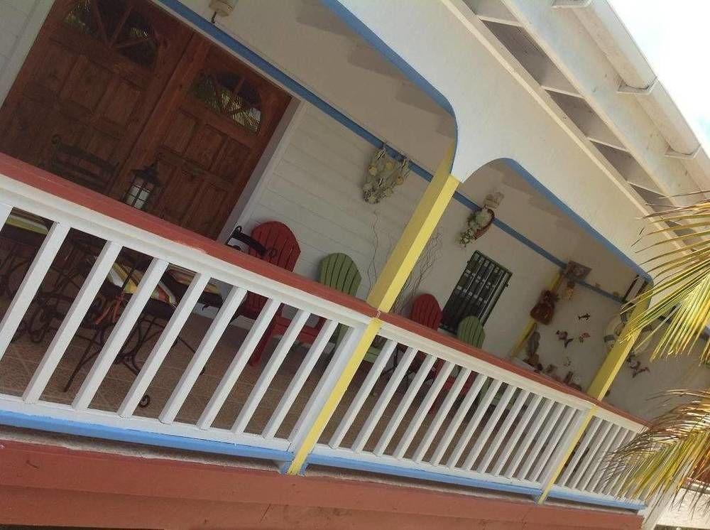Rainbow Beach Apartments & Rooms Calibishie Kültér fotó